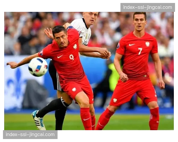 政策前瞻:欧足联将研讨是否修改客场进球规则,应对过度防守倾向 政策前瞻:欧足联将研讨是否修改客场进球规则,应对过度防守倾向